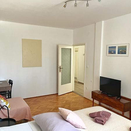 Apartment Nino In Póla Kültér fotó